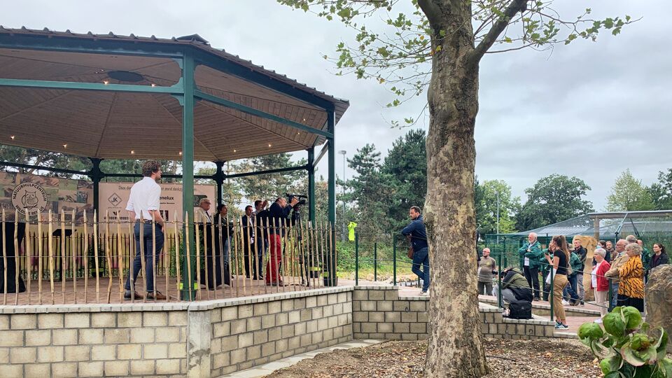 Natuurhulpcentrum in Oudsbergen is weer uitgebreid en heeft de grootste vliegkooi van Europa