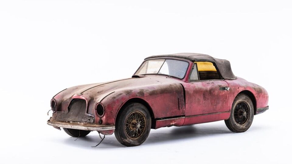 King Boudewijn's Aston Martin photographed by Wouter Rawoens