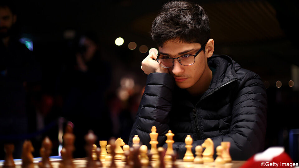 Alireza Firouzja is de coming man in de schaakwereld.