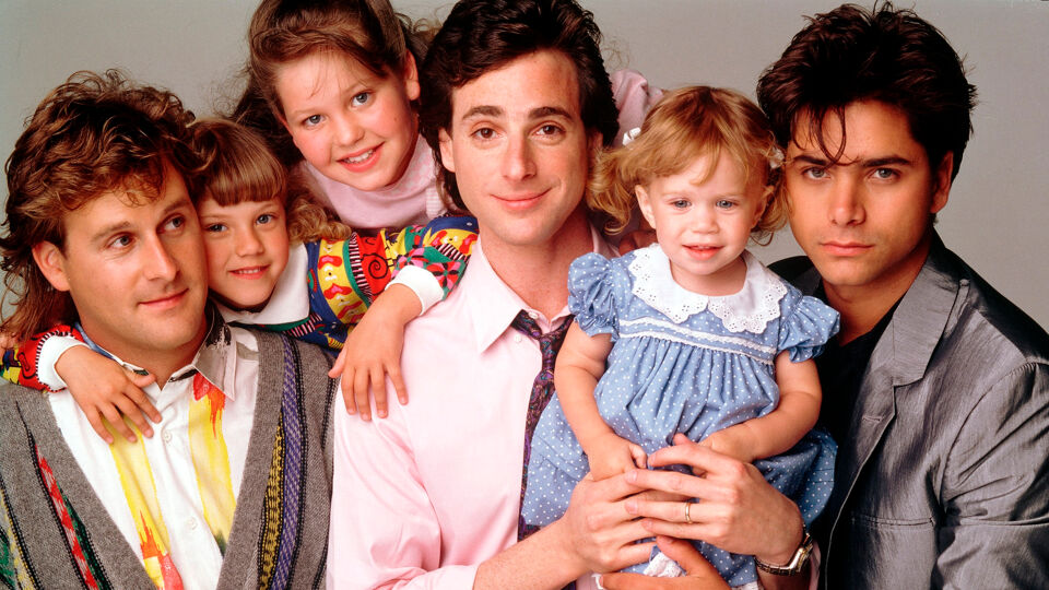 Bob Saget (centraal op de foto) als Danny Tanner in "Full house"