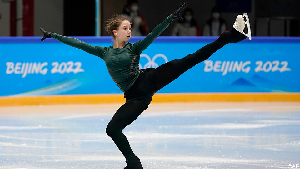 Het dopingincident rond de 15-jarige Kamila Valijeva is de voornaamste aanleiding voor de beslissing.