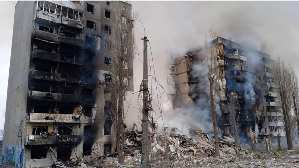 Een vernield gebouw in Borodjanka, op zowat 50 kilometer van Kiev.