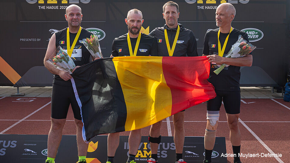 Patrice Lombet, Thierry Dutrieux, Stef Wolput en Peter Caubergh behaalden een bronzen medaille op de 4x100m op de Invictus Games.