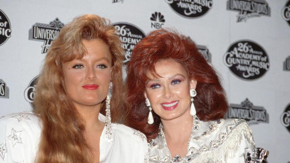The Judds met Naomi rechts. 