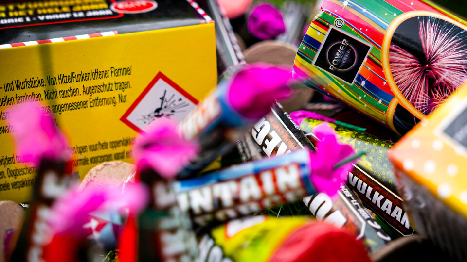 In Aalst is vuurwerk bij hebben en afsteken tot eind januari verboden.