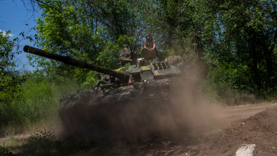 Een Oekraïense tank in de oostelijke regio Donbas.
