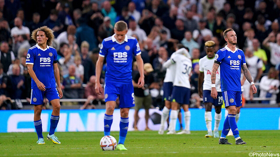 Leicester City en Wout Faes (links) kregen 6 goals om de oren bij Tottenham.