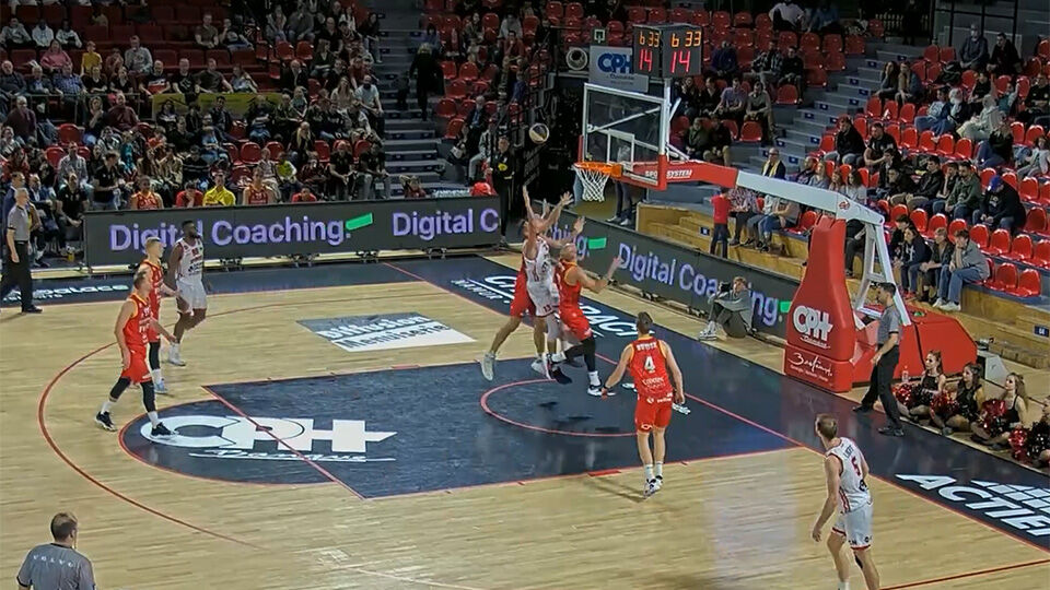 Oostende ging onderuit op het veld van Charleroi.