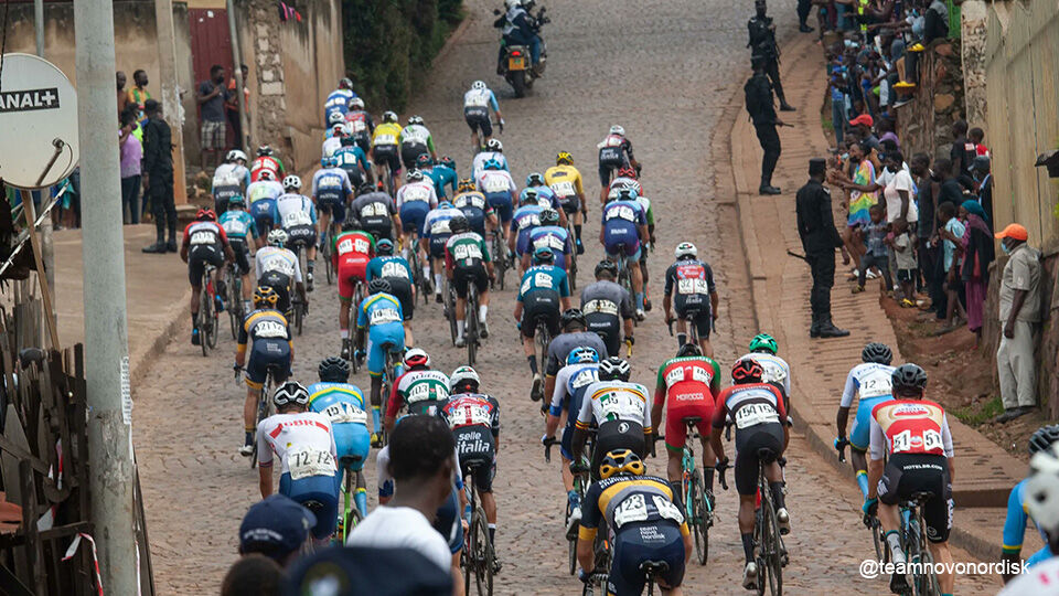 De Ronde van Rwanda lokt jaarlijks heel wat kijklustigen.
