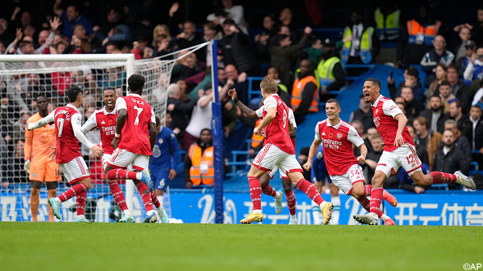 Arsenal viert de 0-1 van Gabriel.