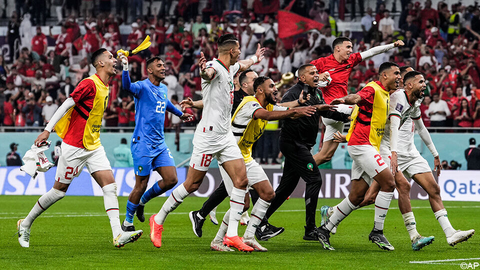 Marokko stoot voor het eerst sinds 1986 door naar de 1/8e finales.