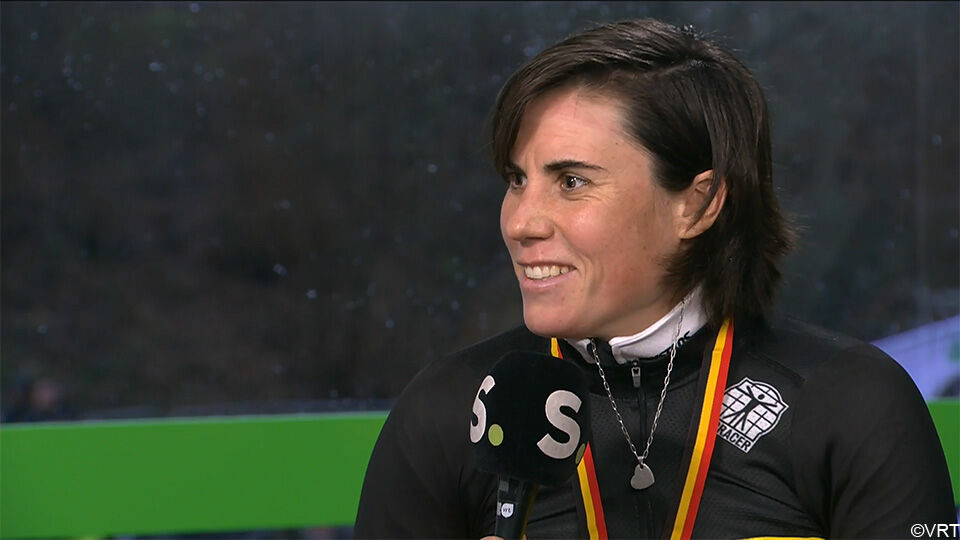 Sanne Cant is 32.