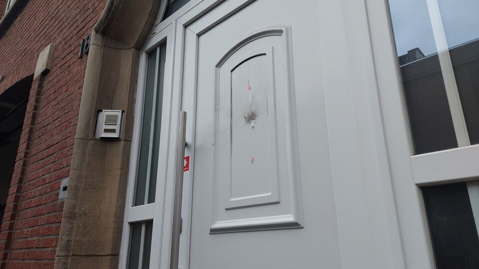 Het incident gebeurde rond 4 uur 's morgens bij het huisnummer 18 in de Koolstraat in Borgerhout.