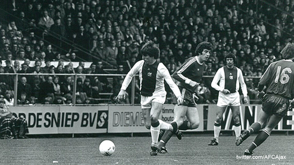 Johnny Dusbaba kende zijn succesperiode bij Ajax en Anderlecht.