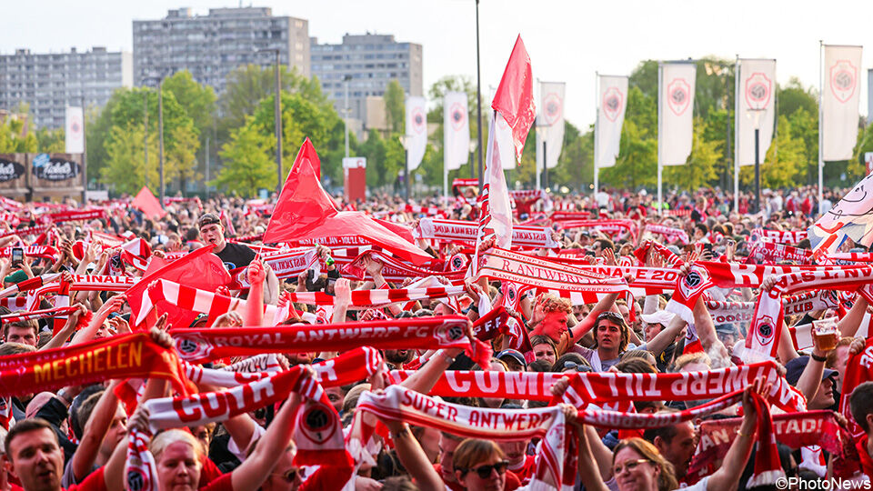 Antwerp-fans na de bekerwinst