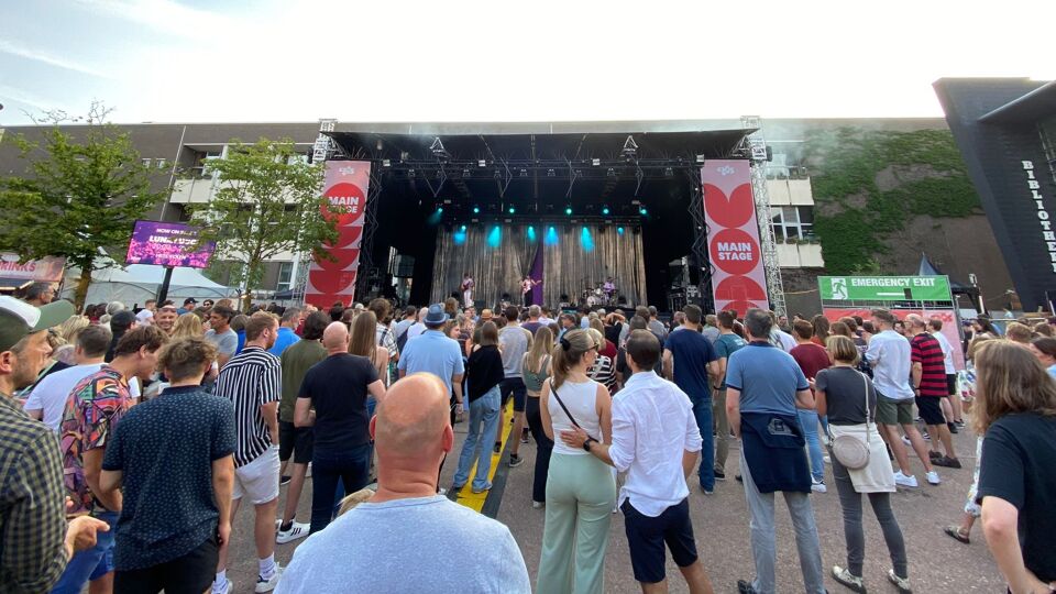 Gratis stadsfestival Genk on Stage gestart 3 dagen muziek met 100