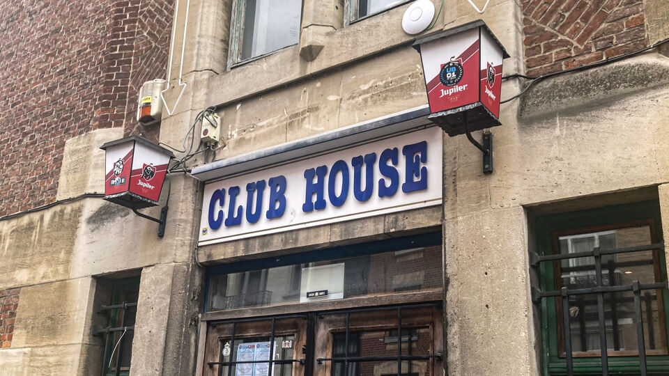 Club House Union in Vorst donderdagnacht aangevallen: 