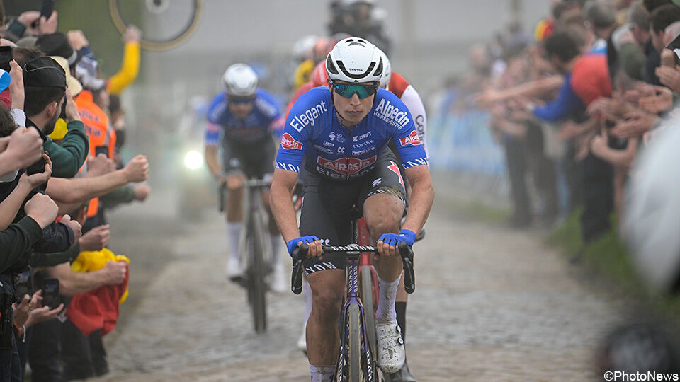 Jasper Philipsen eindigde dit jaar al 2e in Parijs-Roubaix.