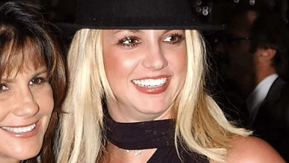 De boeken van de week: de memoires van Britney Spears, een essaybundel