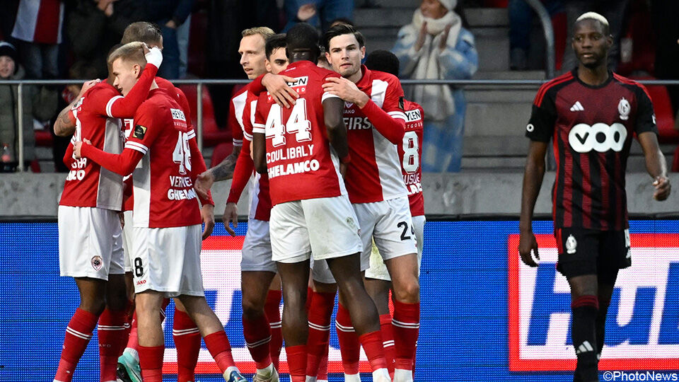 Antwerp mocht 6 keer juichen tegen Standard.