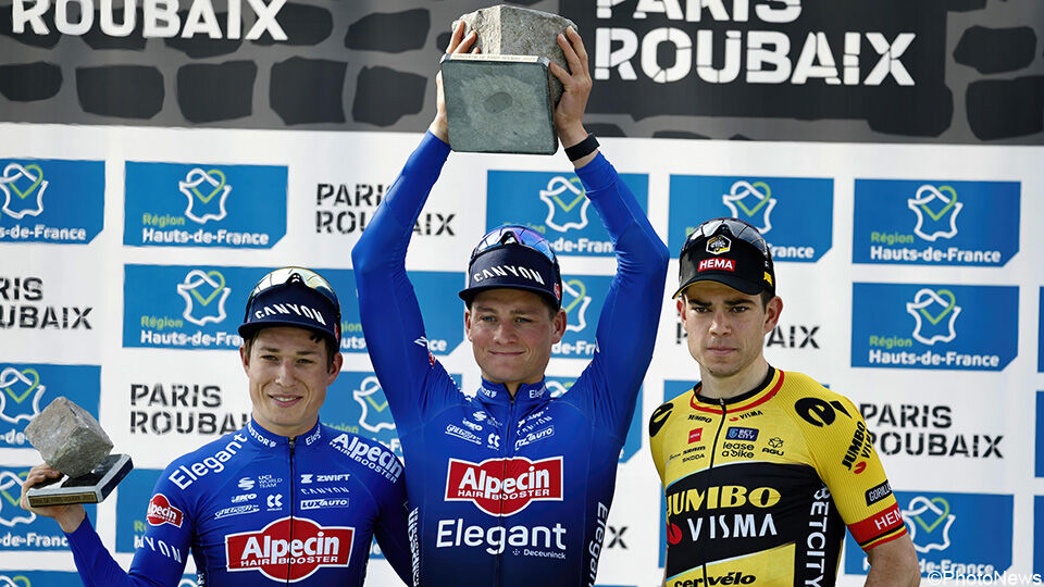 Wout van Aert moest afgelopen seizoen in Parijs-Roubaix vrede nemen met de 3e plek.