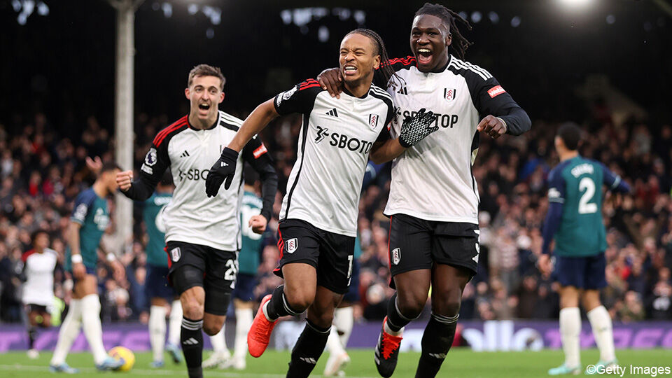 Een explosie van vreugde bij Fulham na de winning goal.
