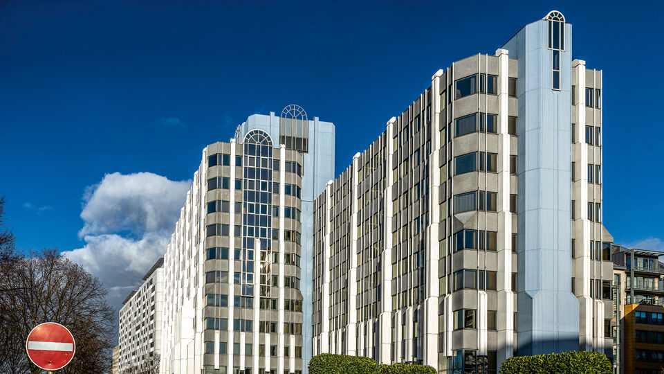 Offices that have been converted into flats on the Leopold III-laan in Evere