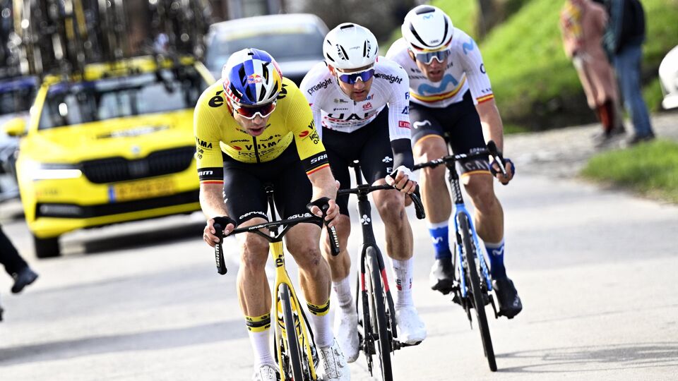 Tim Wellens was in Kuurne-Brussel-Kuurne op pad met Wout van Aert en Oier Lazkano.