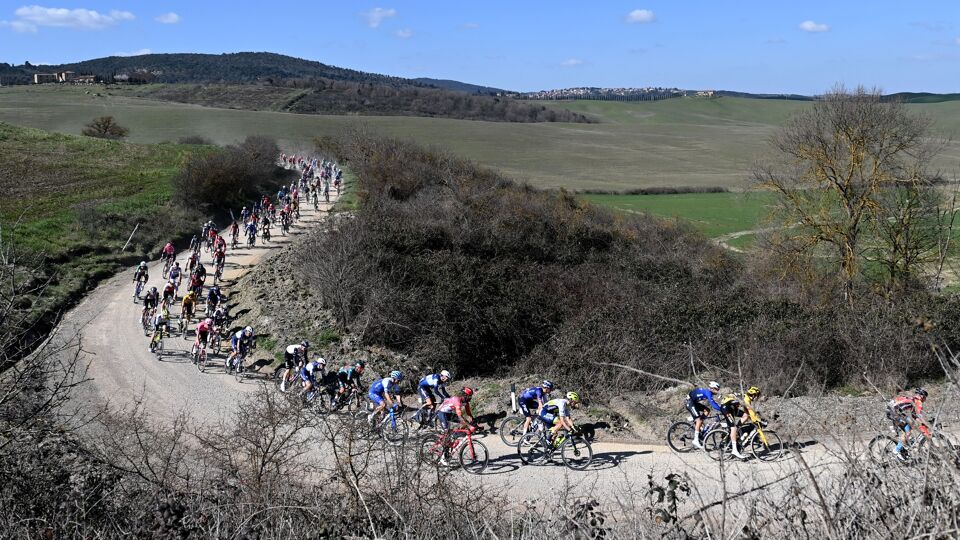 De Giro trekt vandaag over de Toscaanse grindwegen.