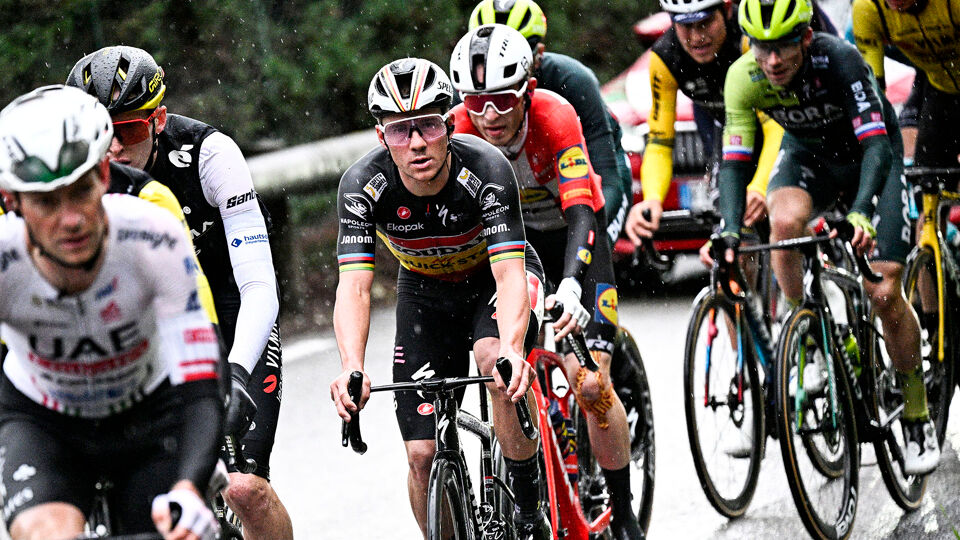 Remco Evenepoel maakt zondag zijn comeback in het Critérium du Dauphiné.
