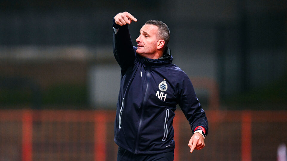 Nicky Hayen wordt tot het einde van het seizoen gepromoveerd tot hoofdcoach.