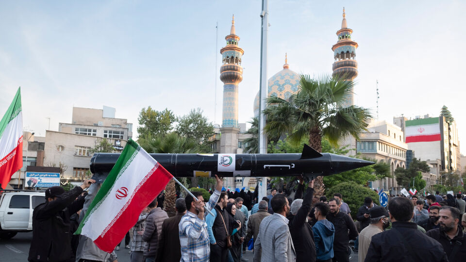 Hoe hard kan Iran terugslaan als Israël aanvalt? 