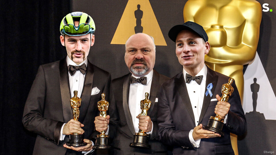 Jordi Meeus, steward Rik en Mathieu van der Poel pronken met een Oscar. 