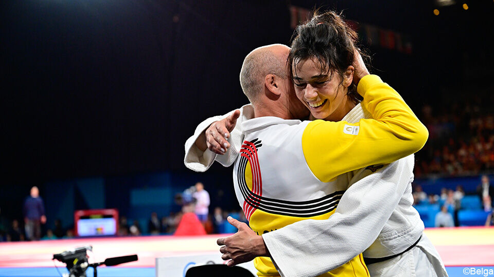 Gabriella Willems met haar coach Cédric Taymans.