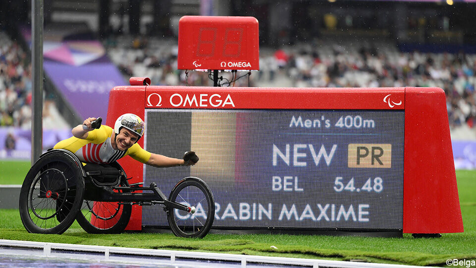 Maxime Carabin zette een paralympisch record neer in de reeksen.