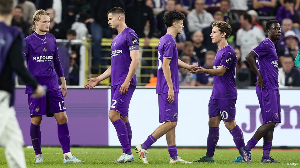 "De spelersgroep van Anderlecht mist creativiteit", ziet Bert Sterckx.