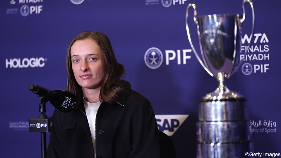 Iga Swiatek op de persbabbel in de aanloop naar de WTA Finals, die zaterdag van start gaan.