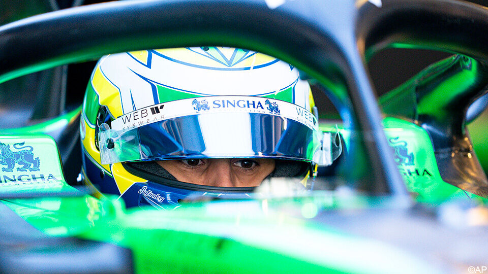 Focus bij Gabriel Bortoleto in zijn Sauber.