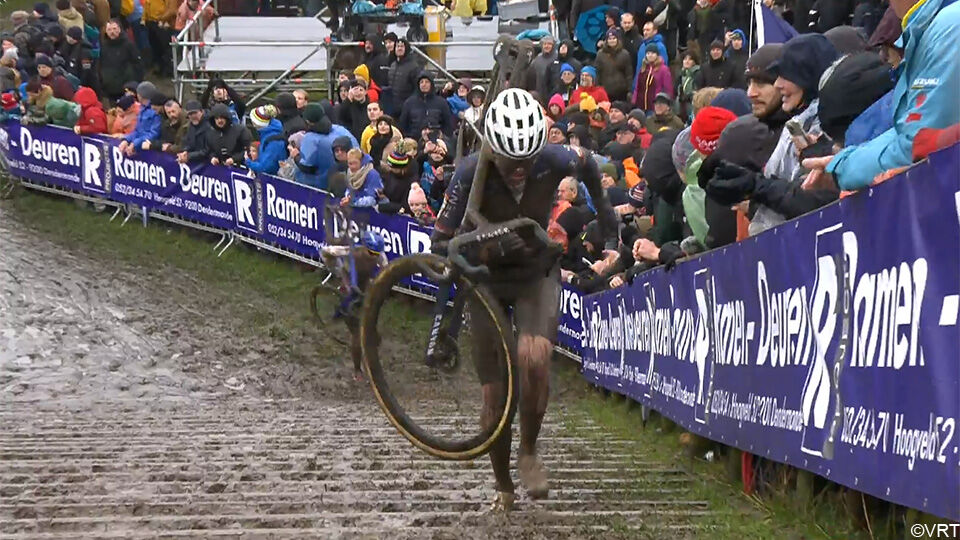 Krijgen we een tweestrijd tussen Fem van Empel en Puck Pieterse.