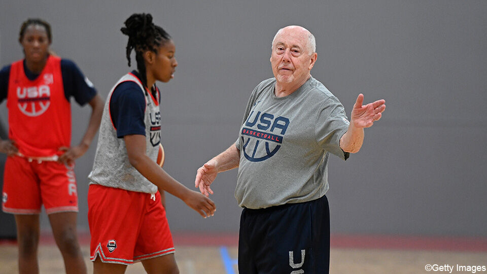 Mike Thibault was de voorbije jaren ook assistent-coach van Team USA.