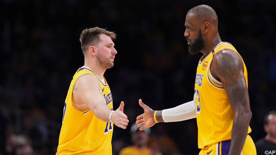 Luka Doncic en LeBron James.