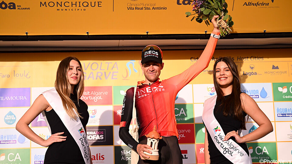 Laurens De Plus op het podium.