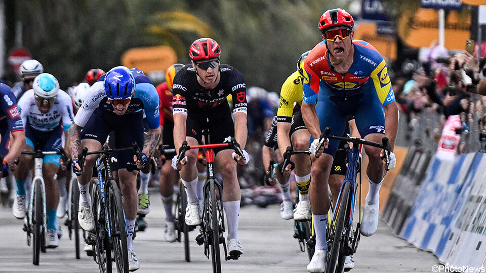 Jonathan Milan sprintte twee keer naar de ritwinst in Tirreno-Adriatico.